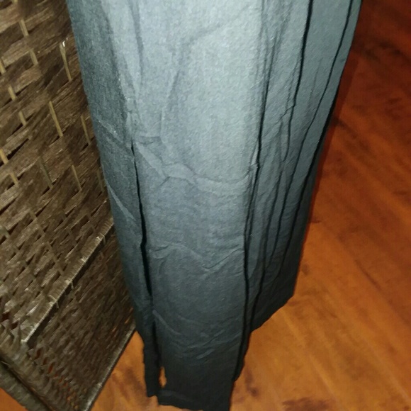 👖 3/$12👖🖤⭐New⭐ Med Black Split Leg Pants - Picture 4 of 8